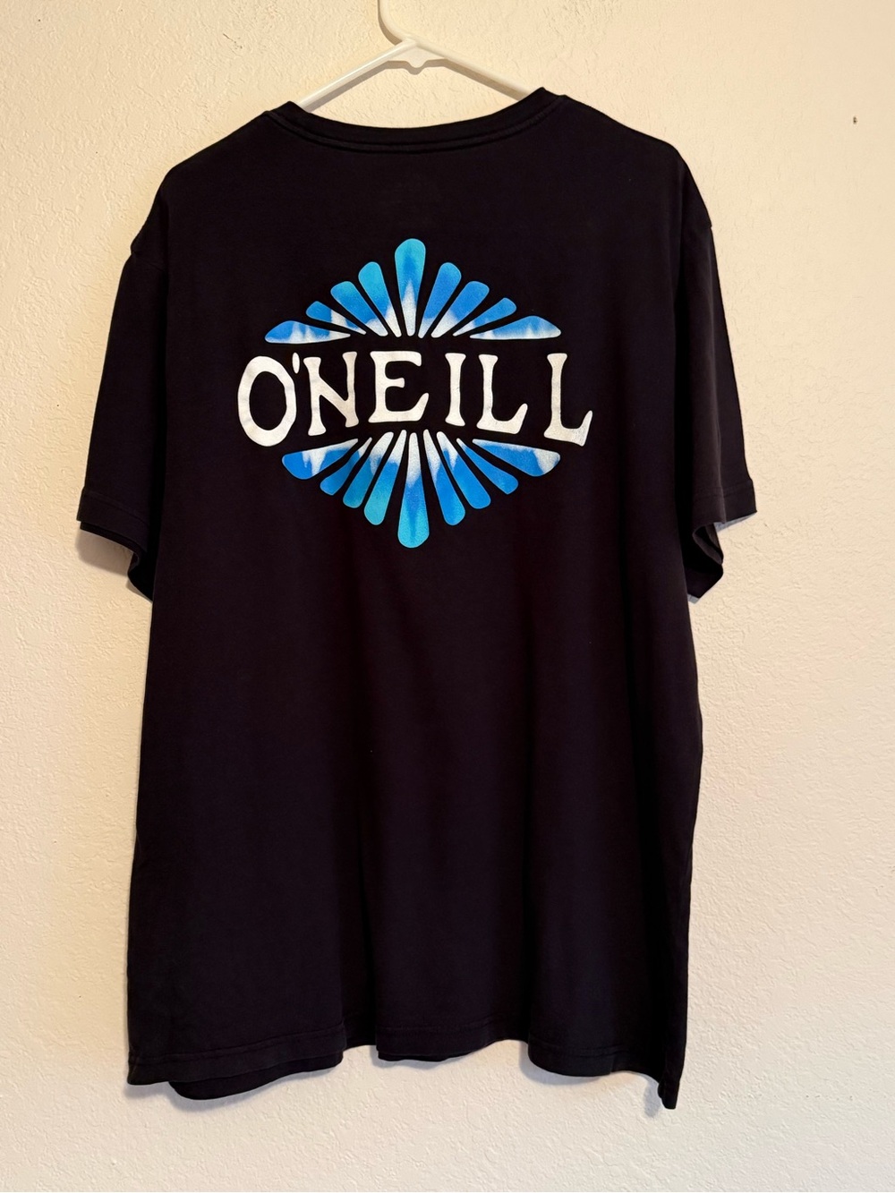 O'Neill Black T-Shirt with Blue & White Graphic Logo size XXL
